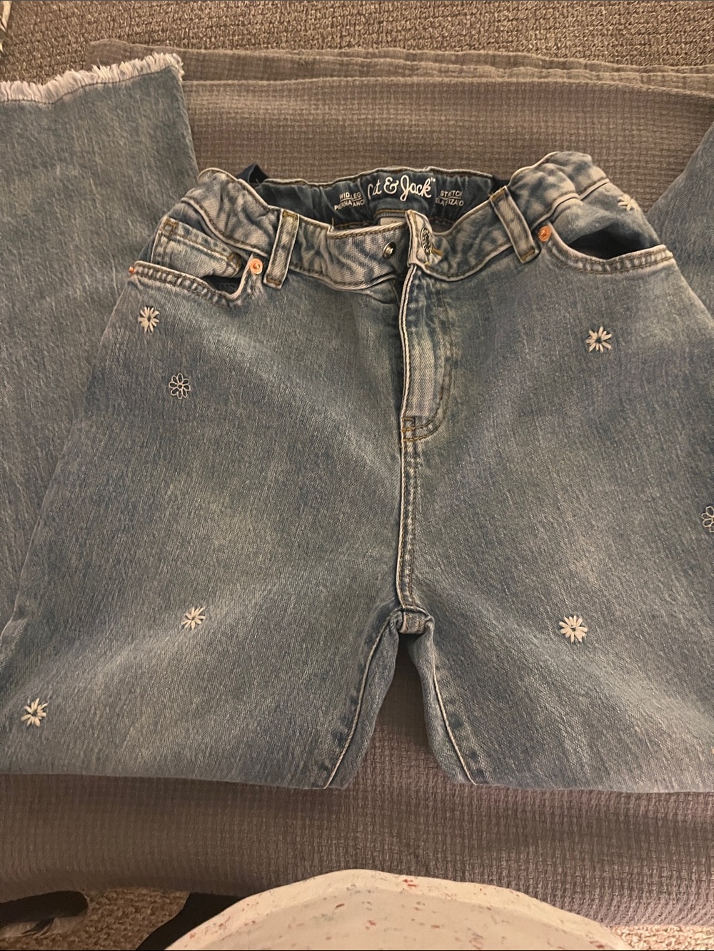 Cat & Jack Light Blue Denim Jeans with White Daisy Embroidery